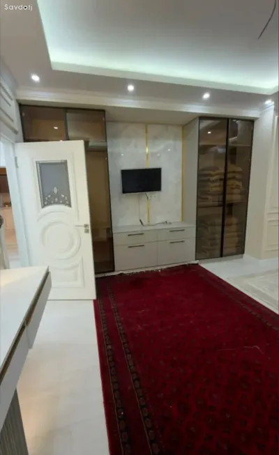 2-комн. квартира, 11 этаж, 90м², Шохмансур