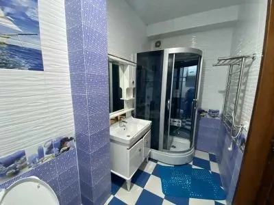 2-комн. квартира, 6 этаж, 85м², Шохмансур, ру ба руи МГУ