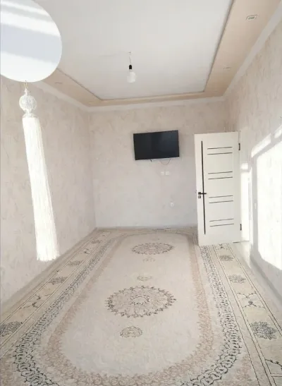 2-комн. квартира, 4 этаж, 70 м², Сино