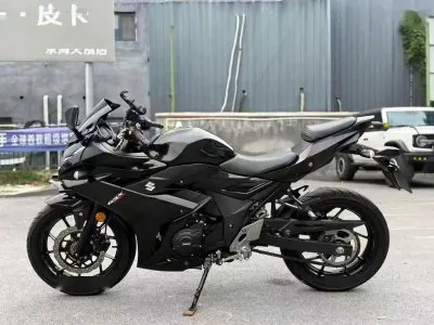 Мотоцикл Suzuki GSX
