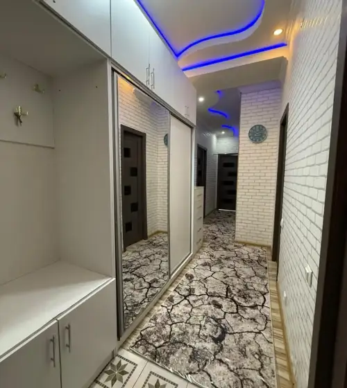 2-комн. квартира, 4 этаж, 62 м², Фирдавси