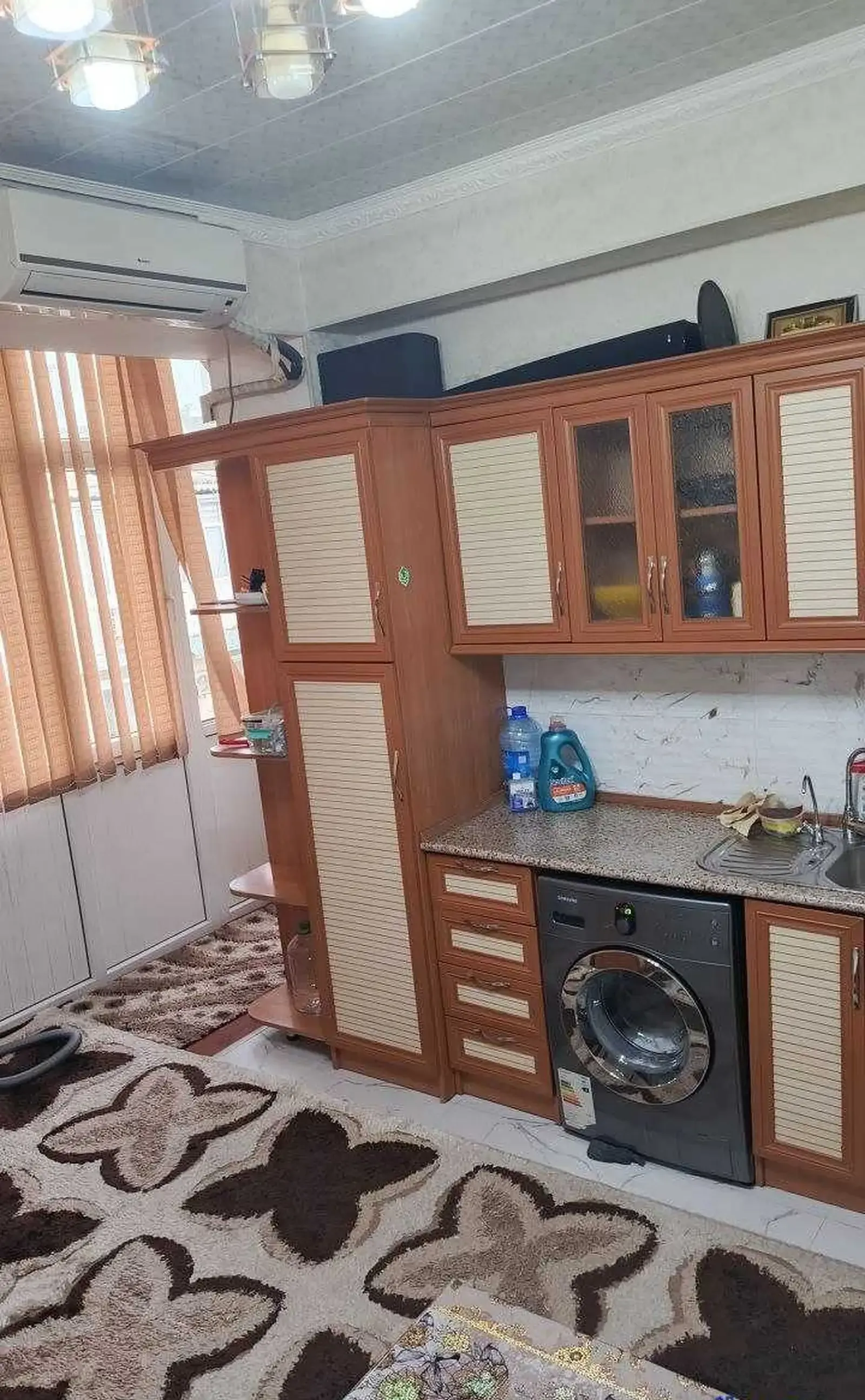 2-комн. квартира, 3 этаж, 71 м², Сино