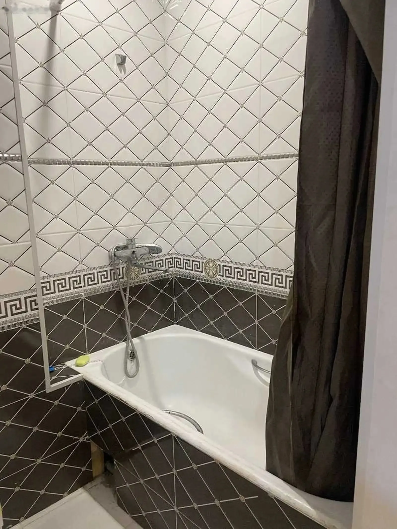 2-комн. квартира, 2 этаж, 70м², хитой бозор