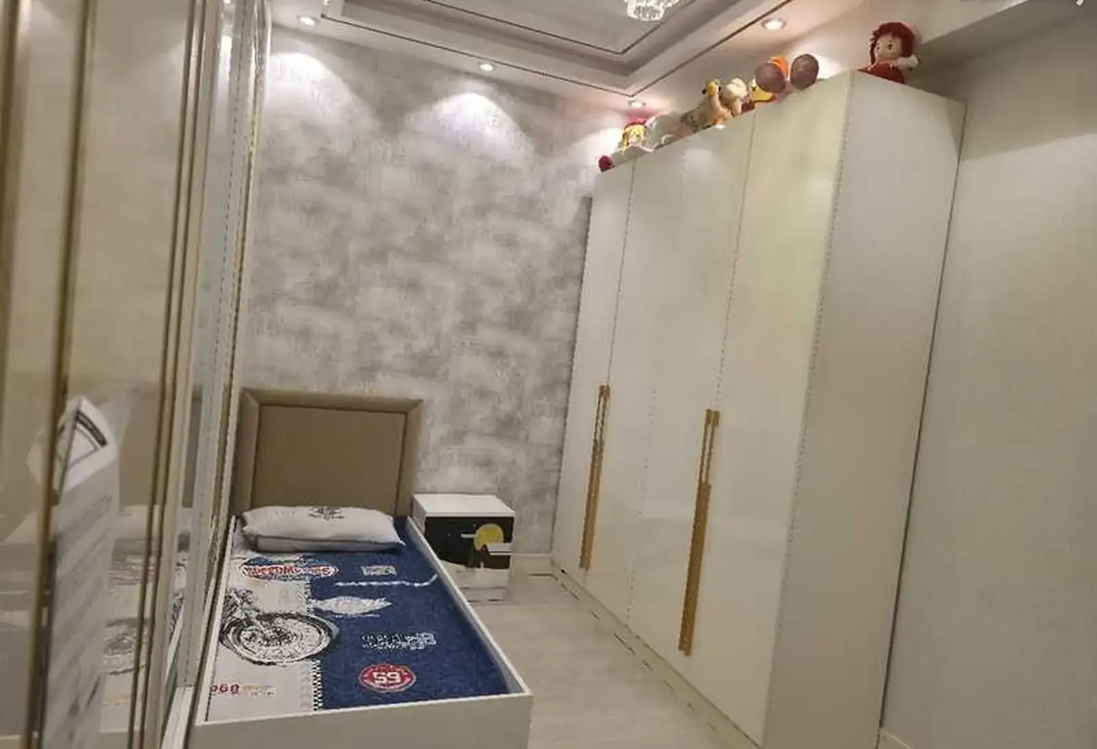 4-комн. квартира, 10 этаж, 147м², И Сомони
