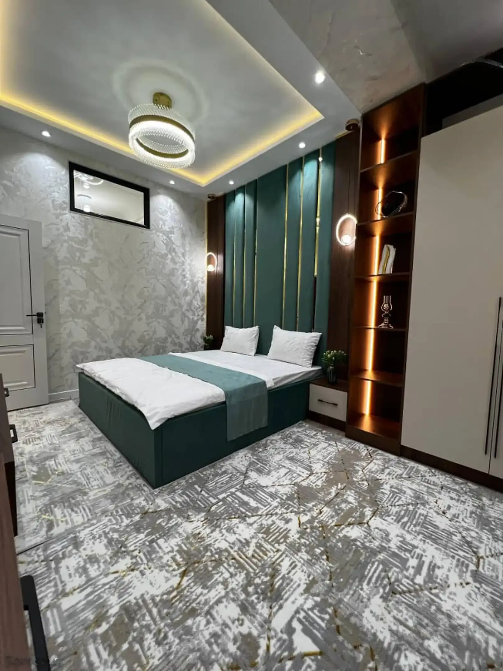 2-комн. квартира, 8 этаж, 57 м², 32 мкр Амид
