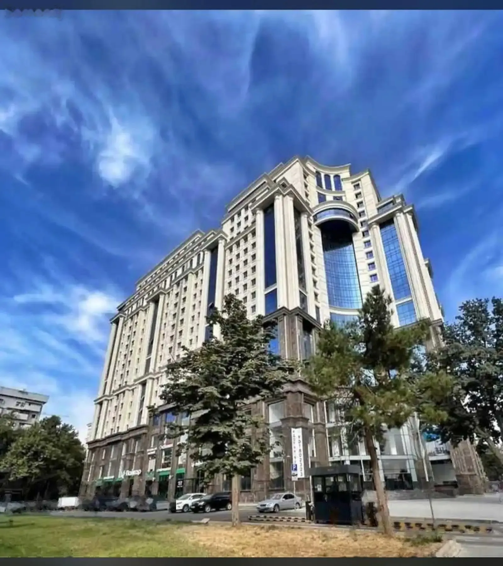 3-комн. квартира, 5 этаж, 145м², Cомони