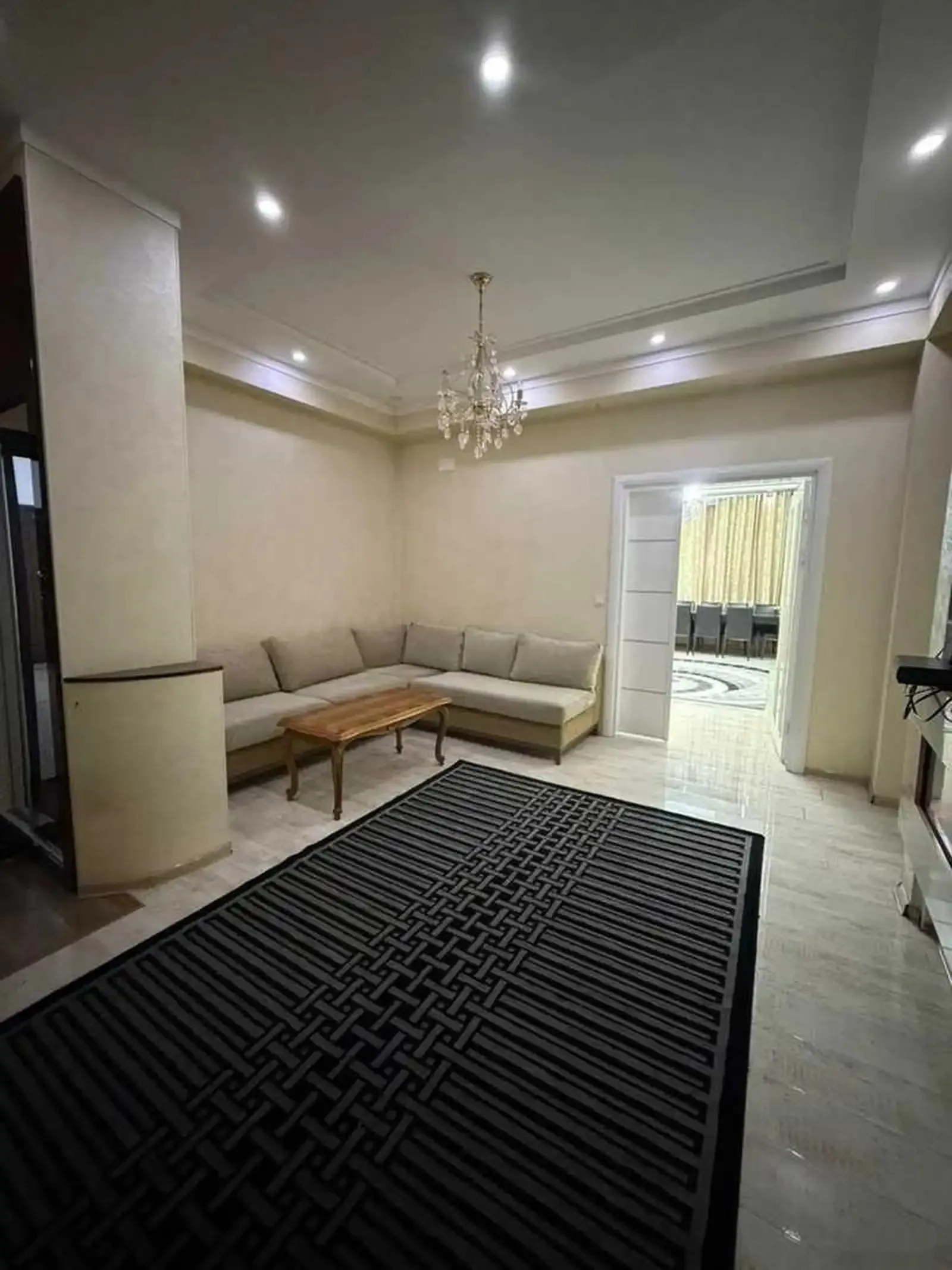 2-комн. квартира, 2 этаж, 125м², Пайкар, дом печати