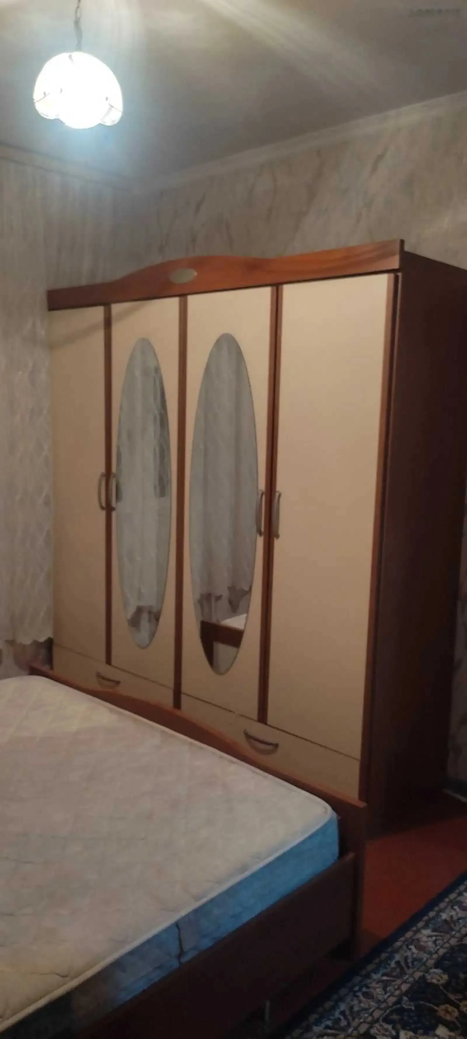 3-комн. квартира, 1 этаж, 70м², Сино
