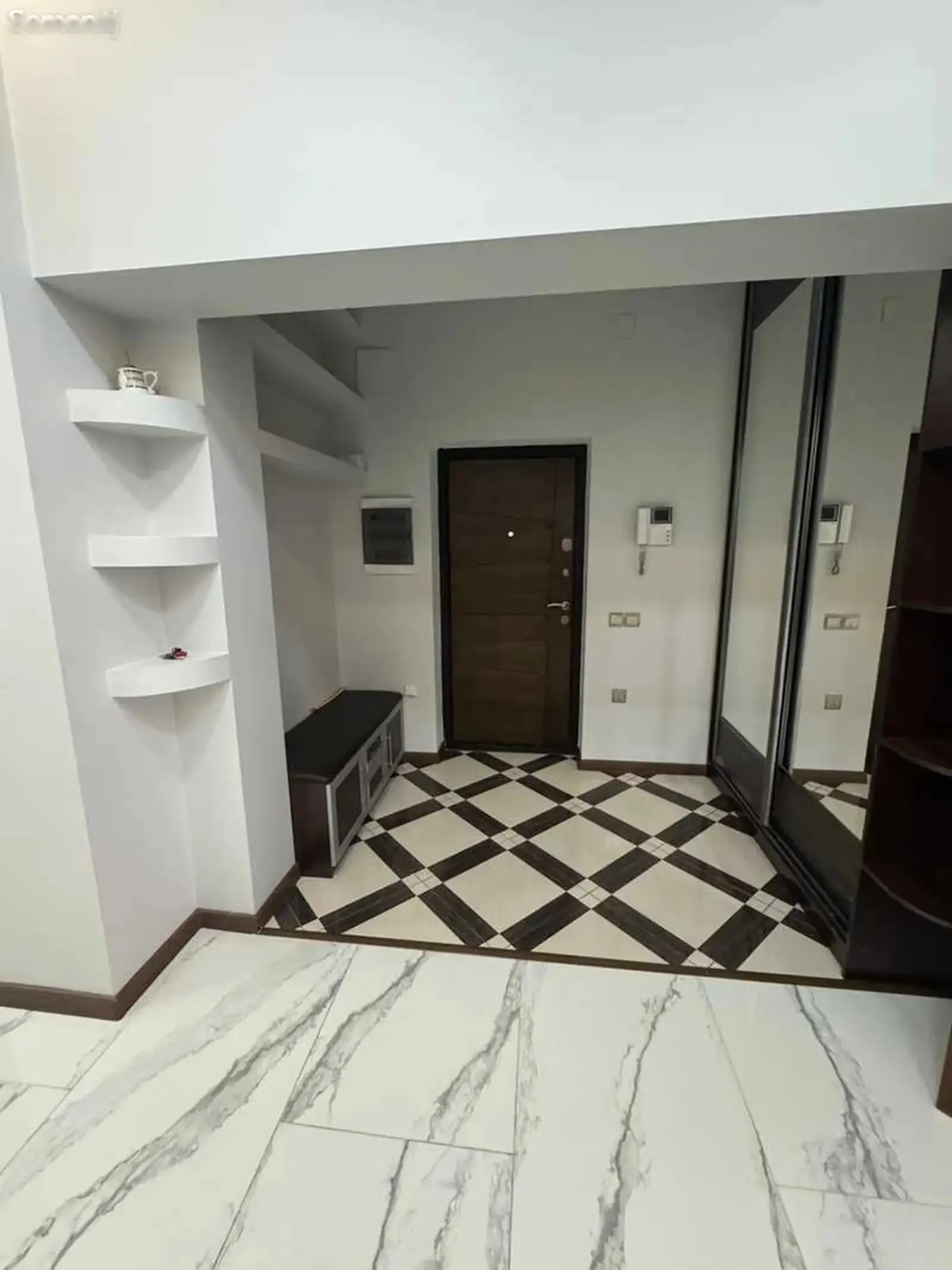 3-комн. квартира, 10 этаж, 110м², пайкари таможни