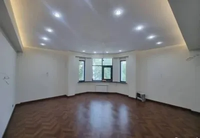 3-комн. квартира, 3 этаж, 132м², И Сомони