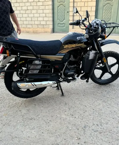 Мотоцикл GSX200