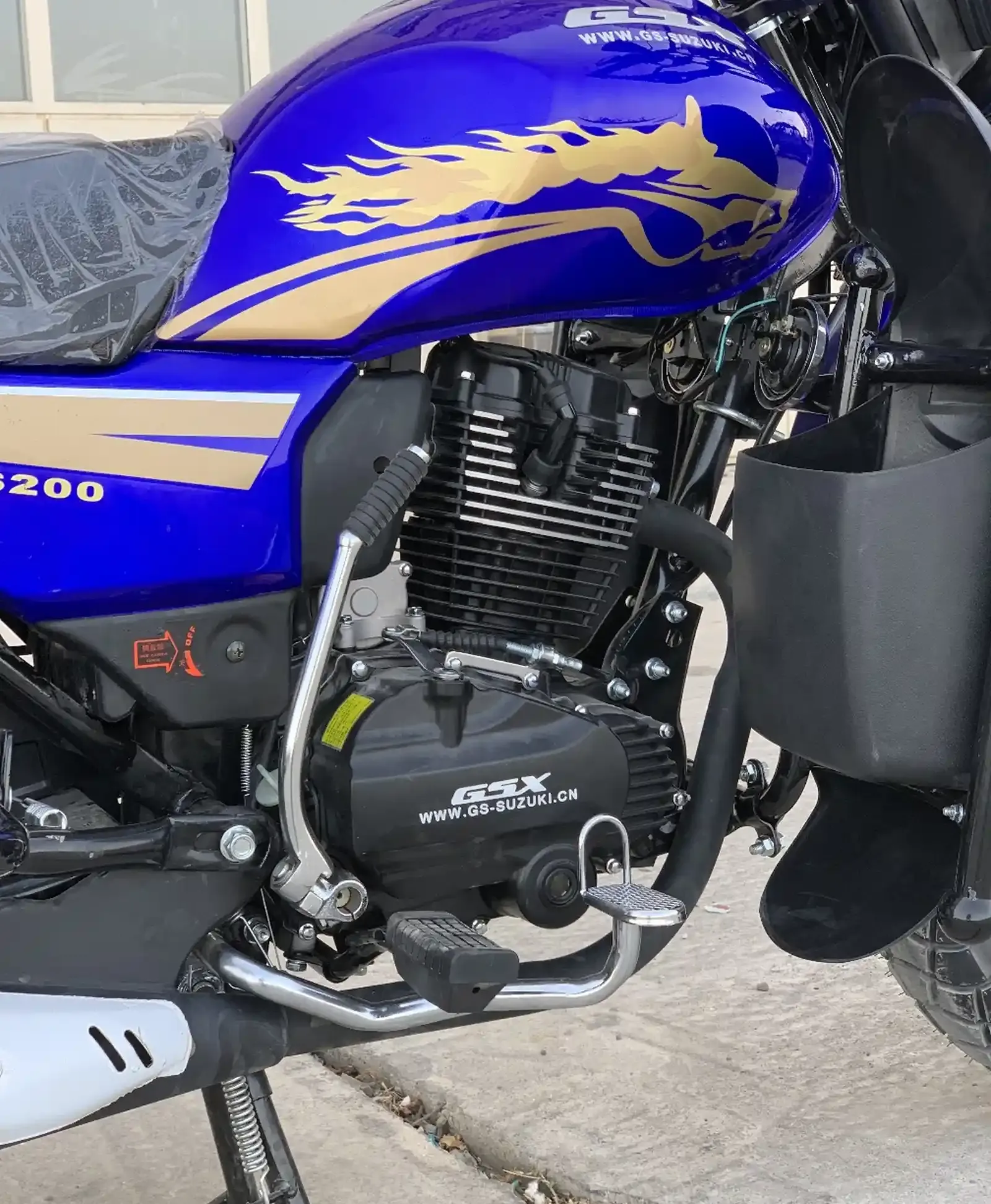Мотоцикл Suzuki 200куб