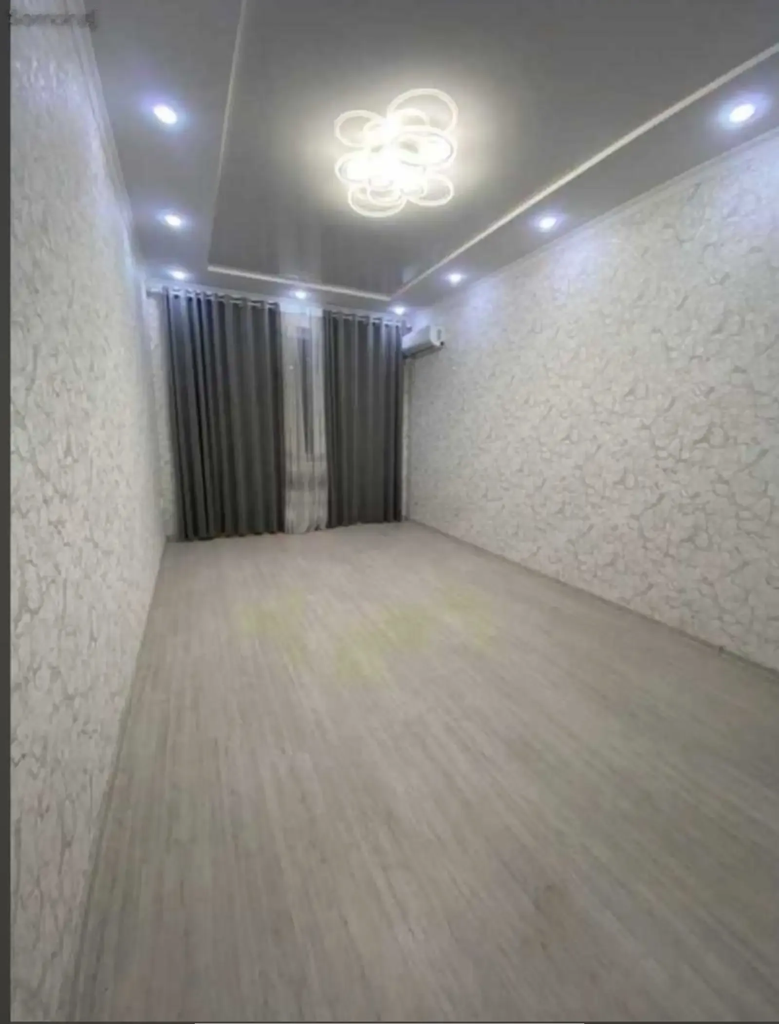 2-комн. квартира, 1 этаж, 60 м², 8 мкр