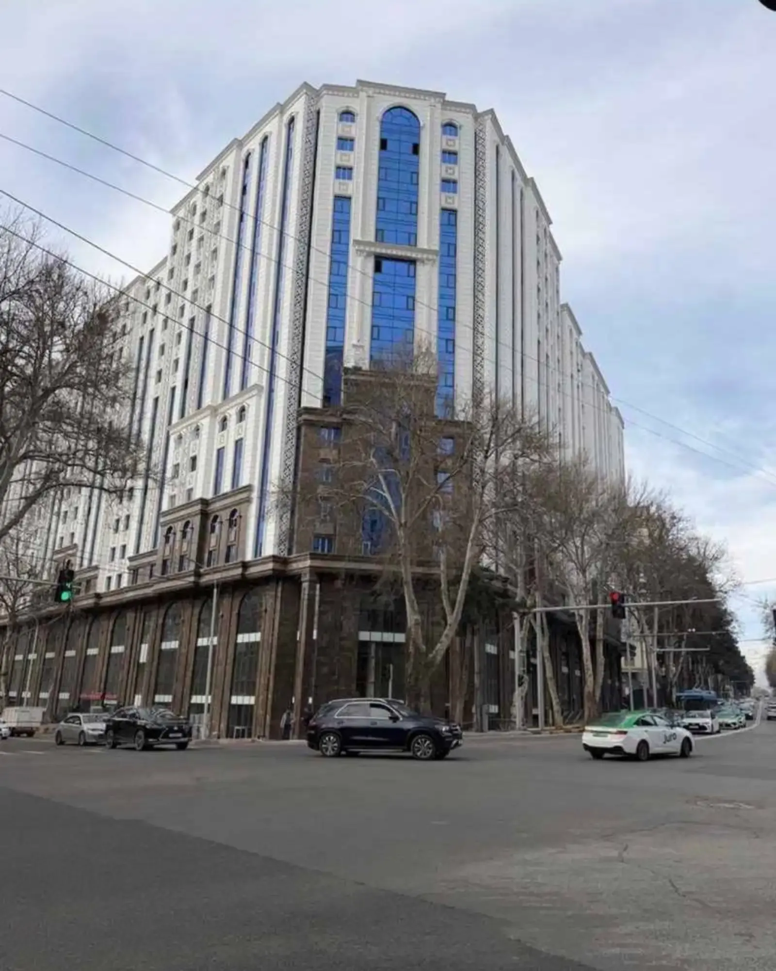 2-комн. квартира, 10 этаж, 102 м², Исмоили Сомони - Северный (Сулаймонвхо)