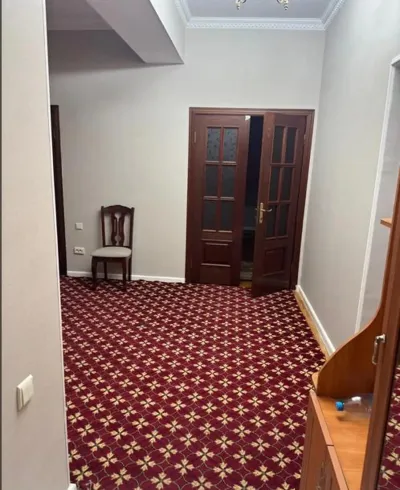 3-комн. квартира, Цокольный этаж, 110м², Шохмансур