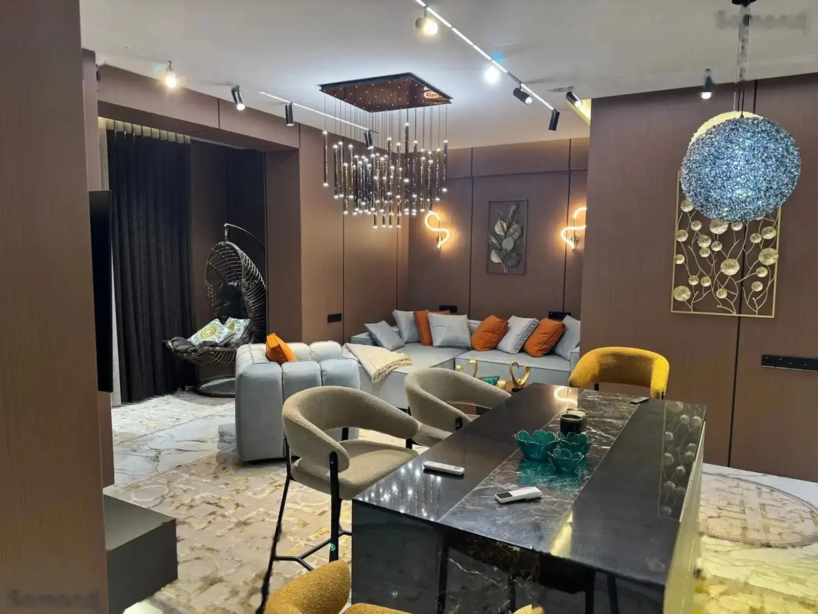 2-комн. квартира, 14 этаж, 74м², Шохмансур