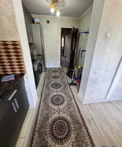 4-комн. квартира, 4 этаж, 64 м², Фирдавси, 46 мкр