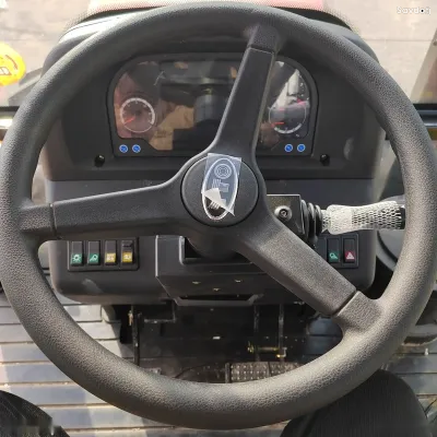 Трактор Yto 2004 200