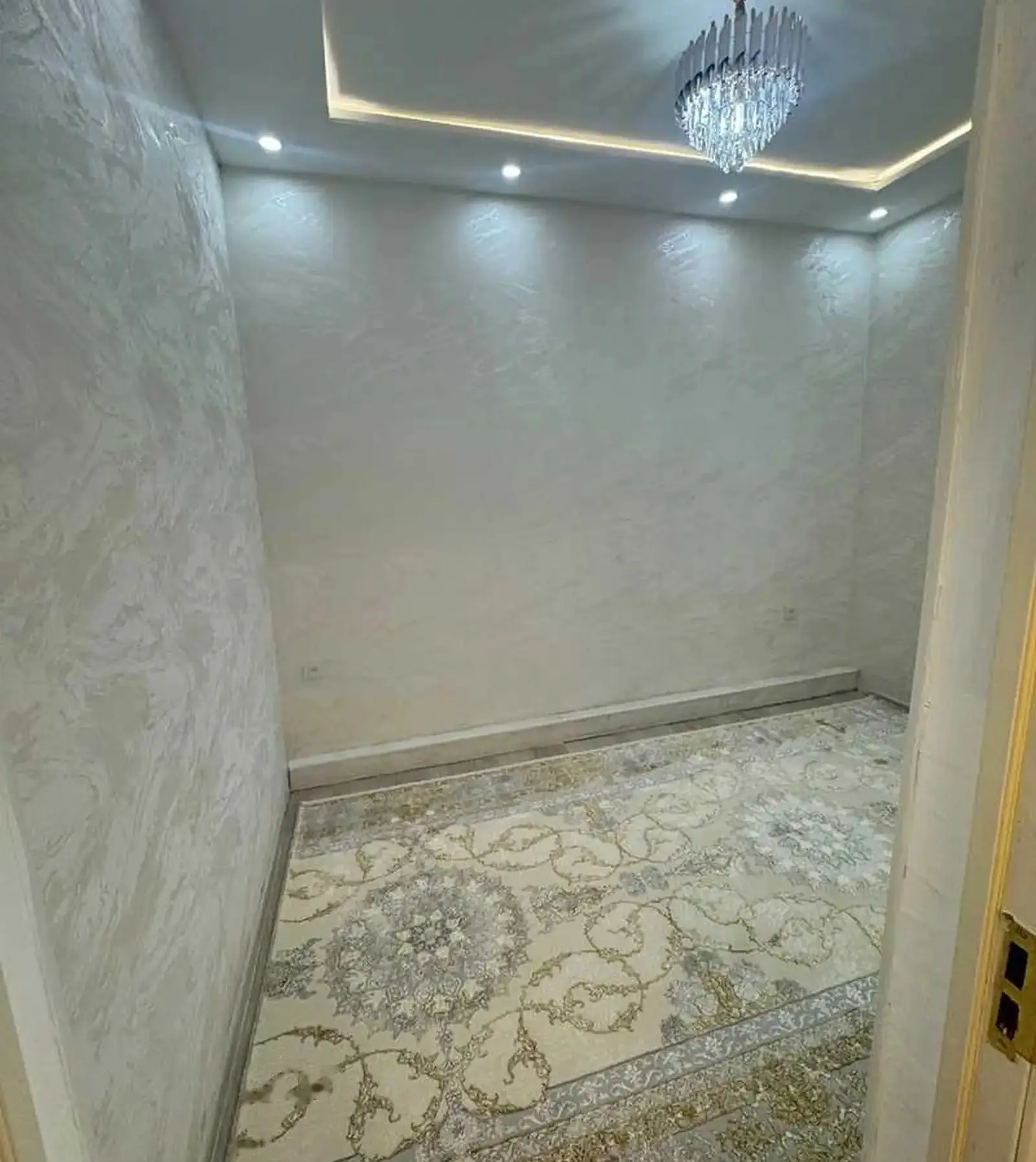 3-комн. квартира, 9 этаж, 70м², Сино