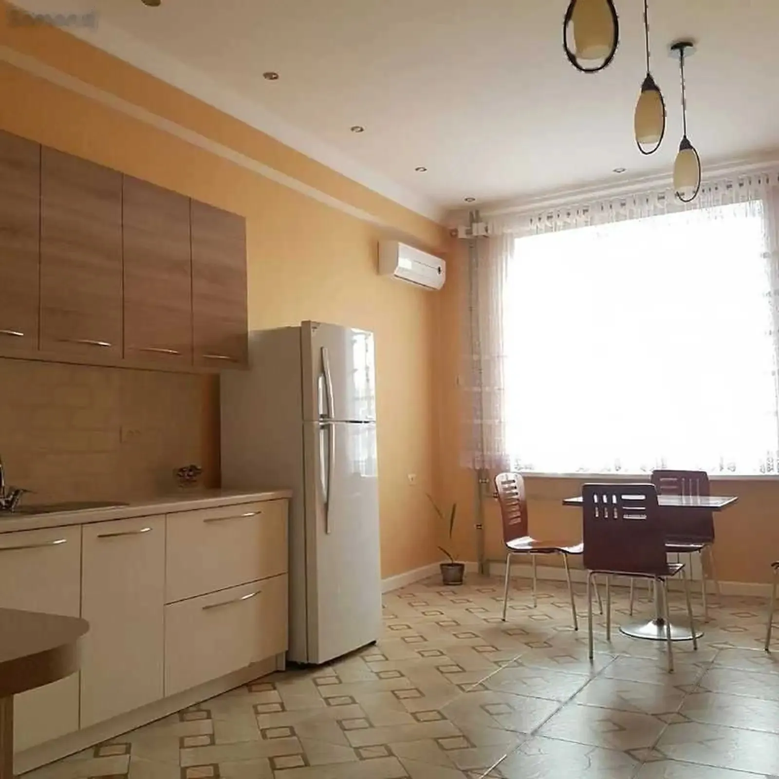 1-комн. квартира, 10 этаж, 56 м², Шохмансур