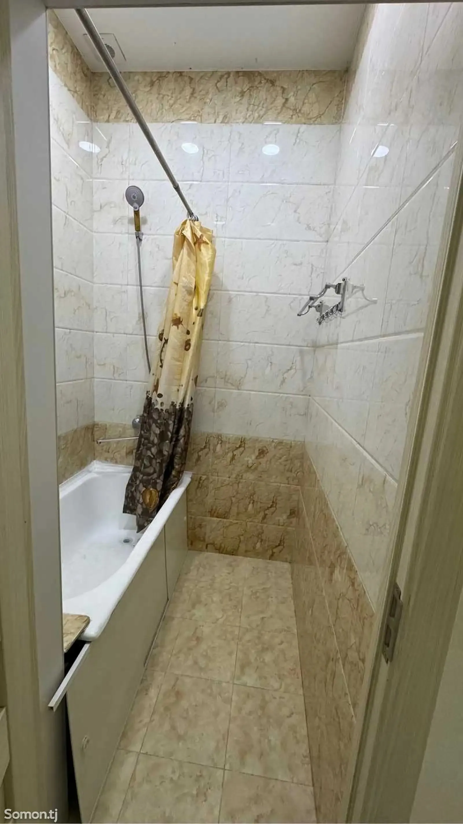 3-комн. квартира, 2 этаж, 67м², Шохмансур