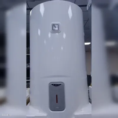 Водонагреватель Ariston 100л