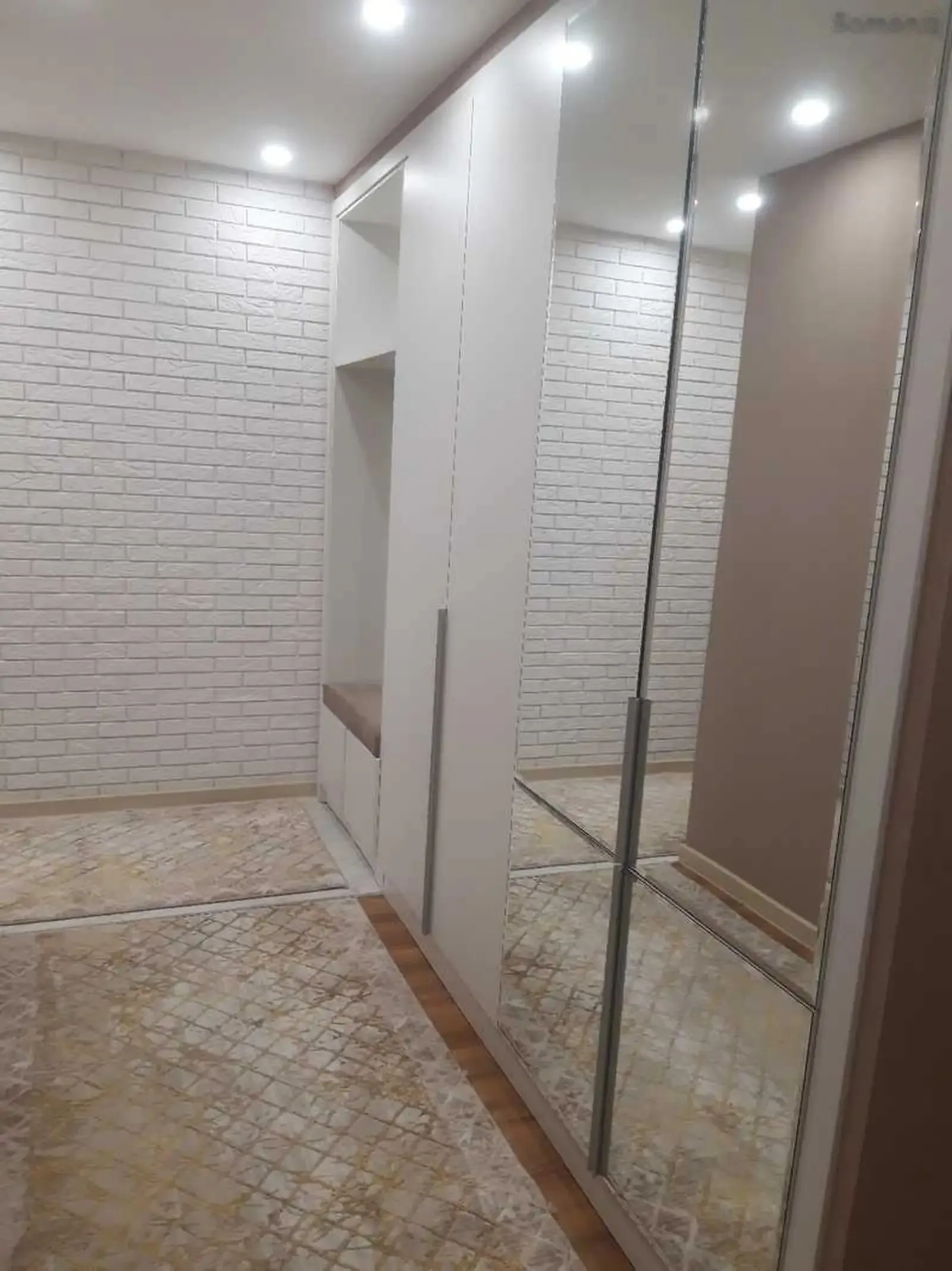 2-комн. квартира, 2 этаж, 75м², Сино 92мкр