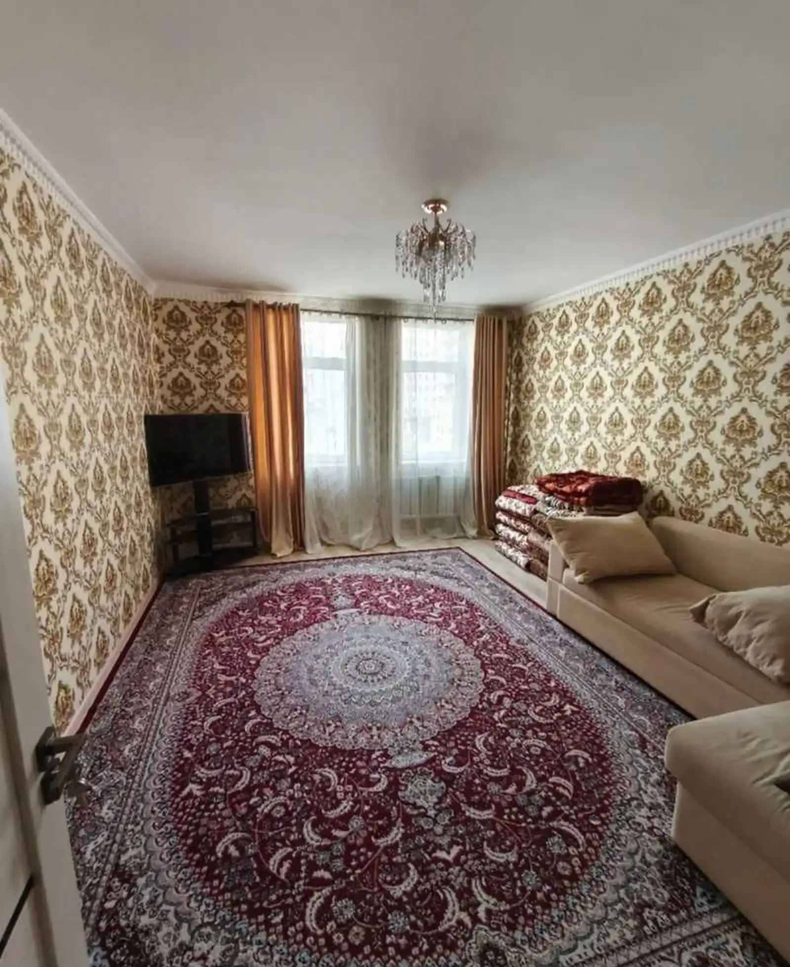 2-комн. квартира, 5 этаж, 58м², Сино