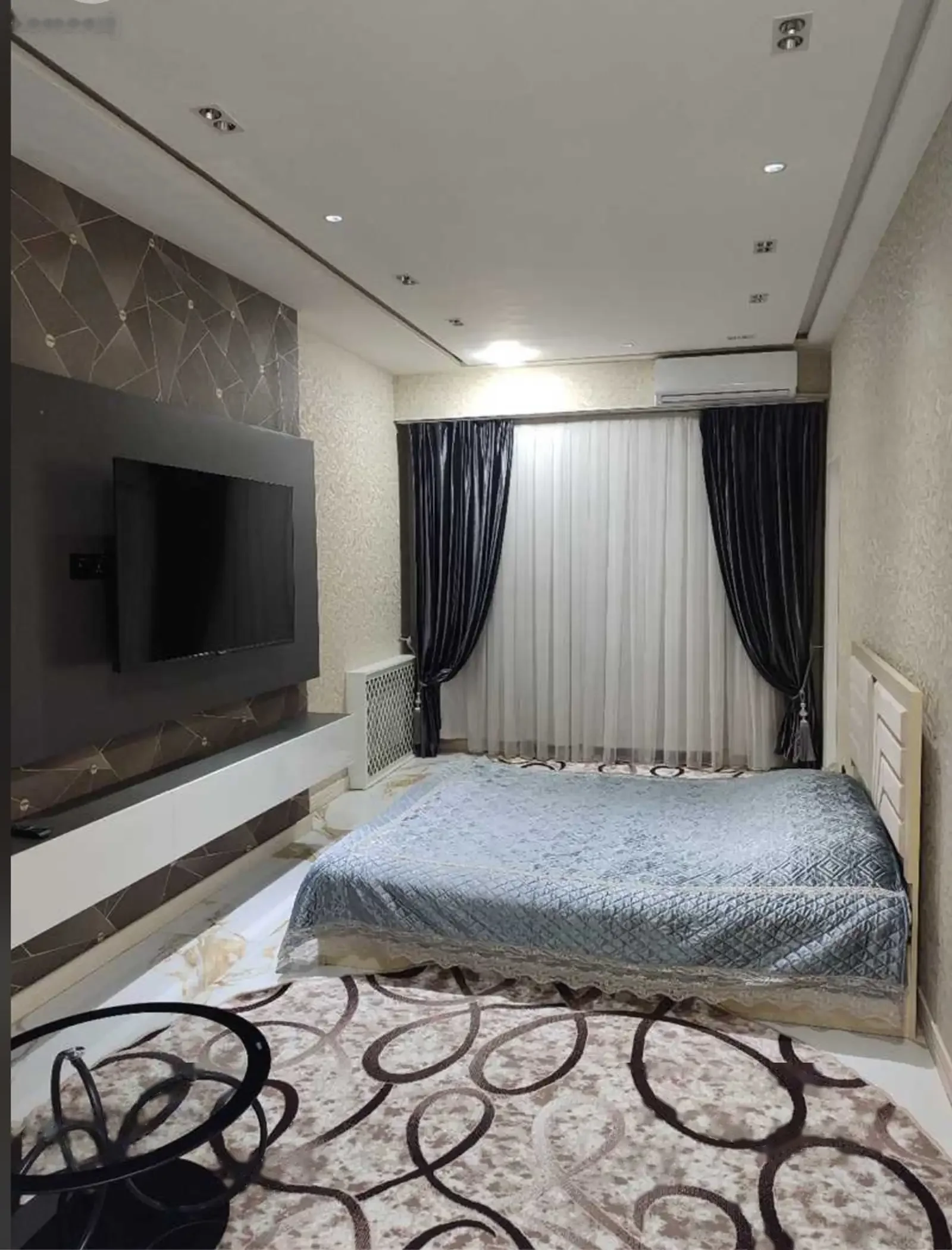 1-комн. квартира, 5 этаж, 48 м², Голубой экран