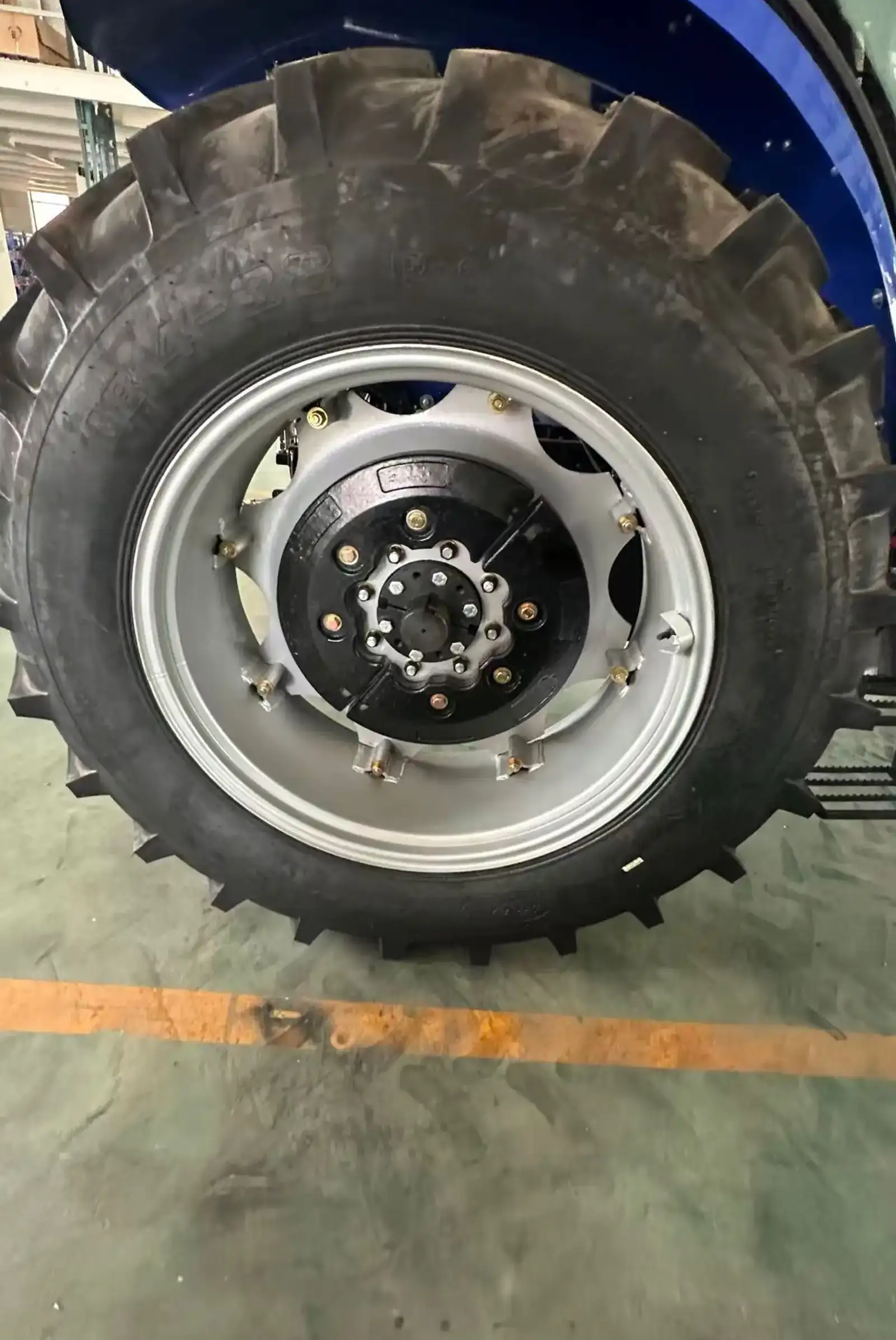 Трактор Volong 1804 на заказ