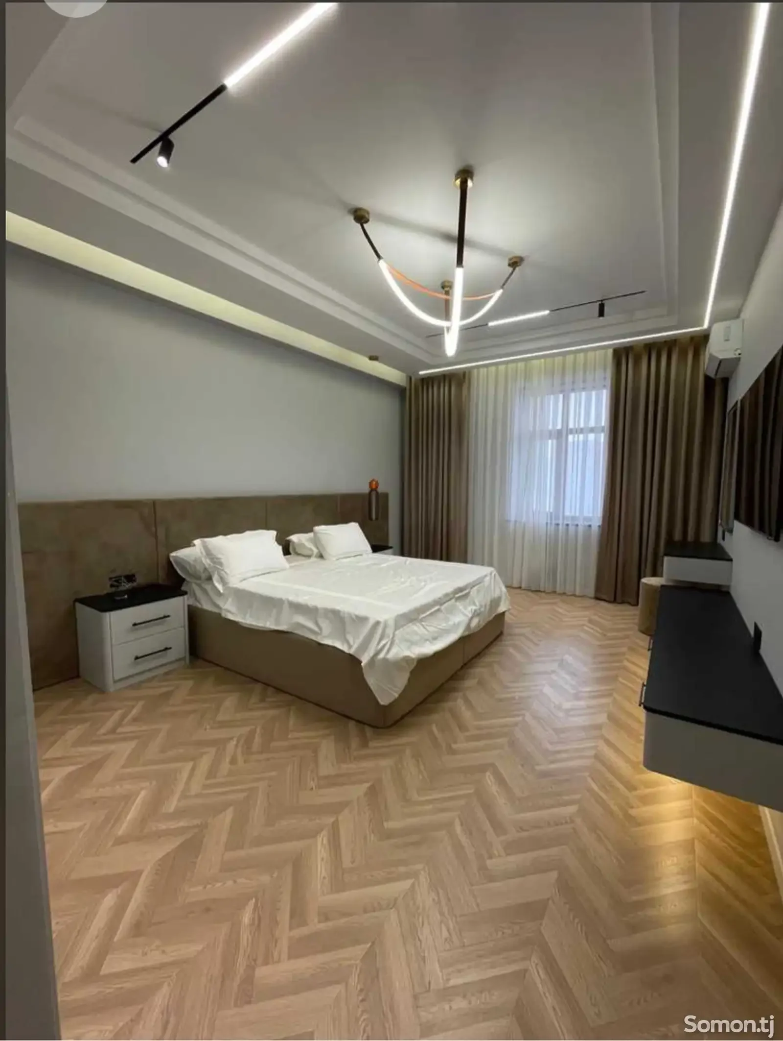 2-комн. квартира, 10 этаж, 100м², Славянский