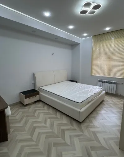 3-комн. квартира, 12 этаж, 140м², Сомони, ул. Пушкина, Славянский