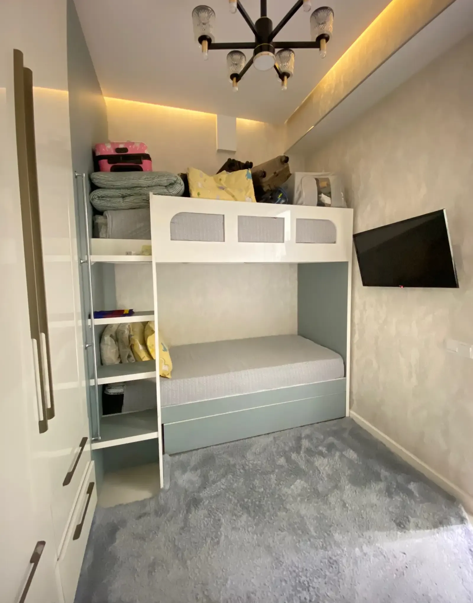 3-комн. квартира, 5 этаж, 82 м², Фирдавси Молодёжный