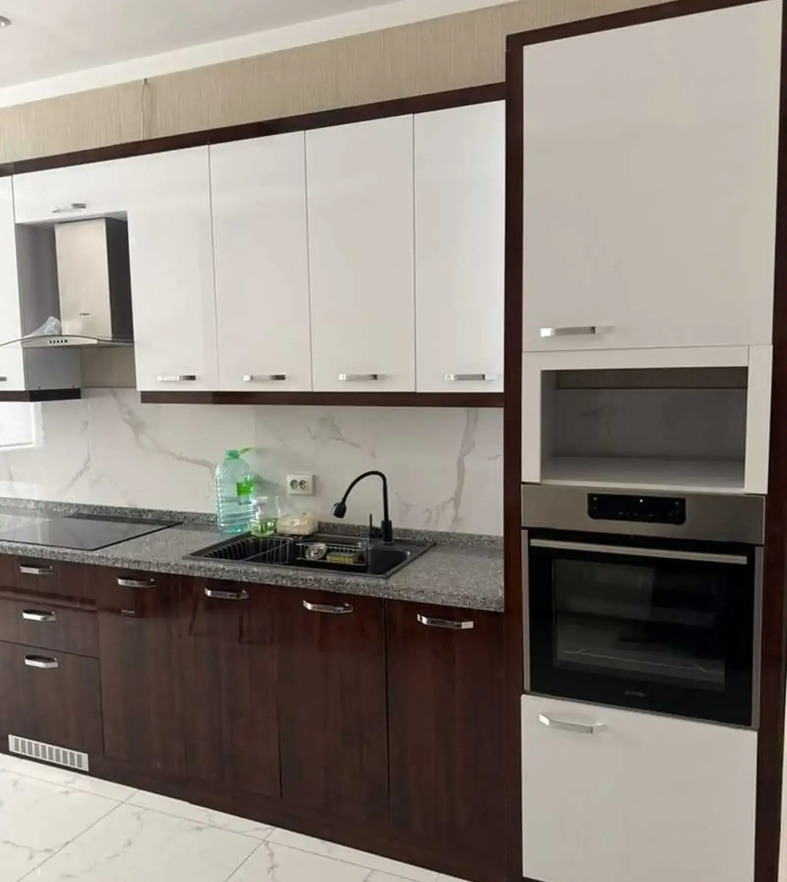 3-комн. квартира, 4 этаж, 130м², Сомони