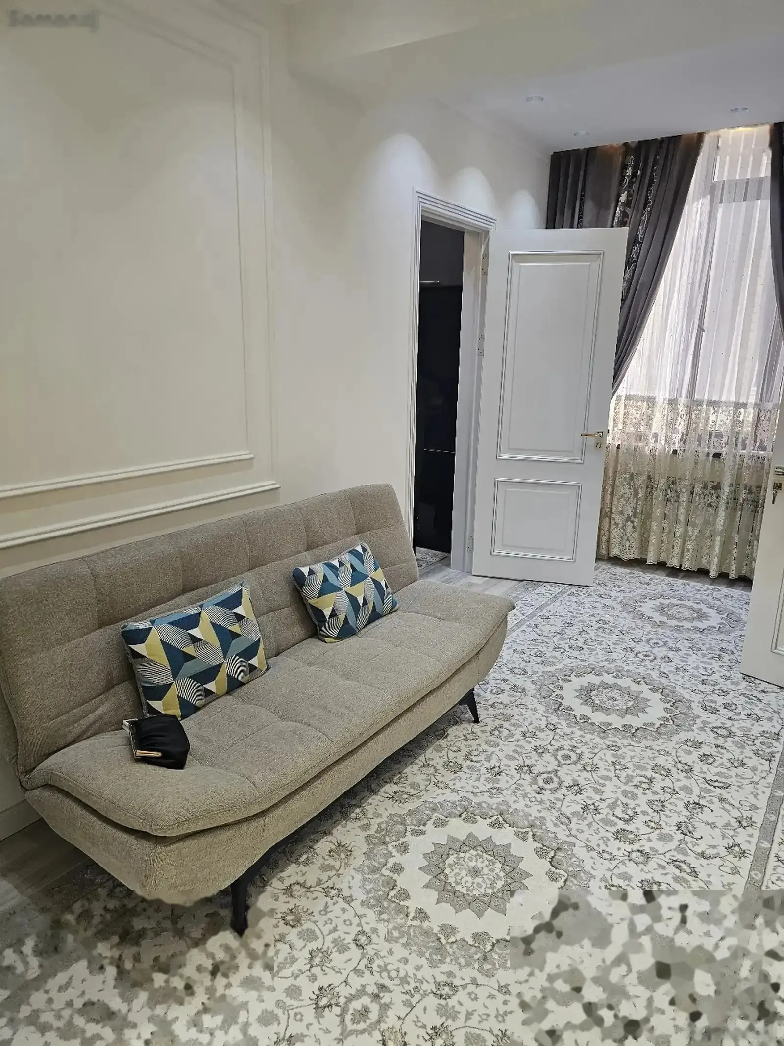 5-комн. квартира, 11 этаж, 153м², Шохмансур