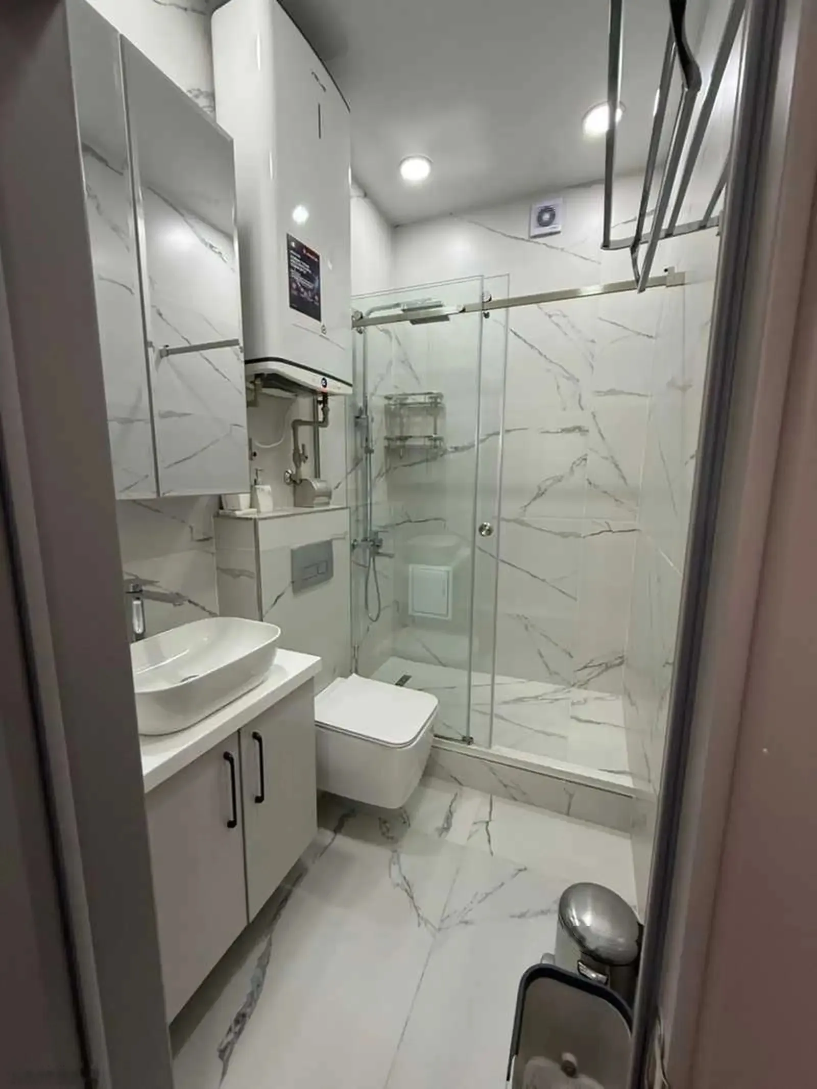 3-комн. квартира, 15 этаж, 80м², тарафи эл пачо новая жизнь