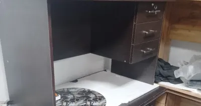 Стол