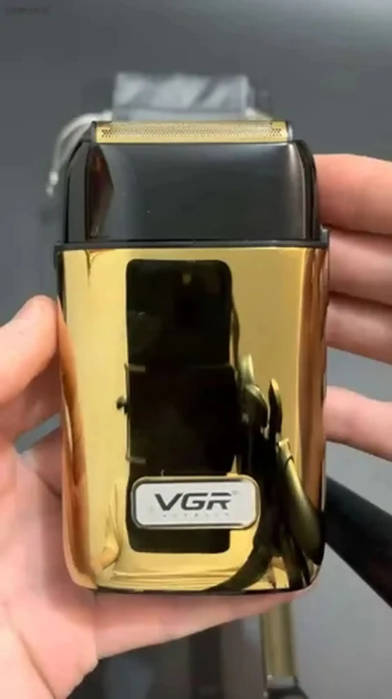 Электробритва VGR V-