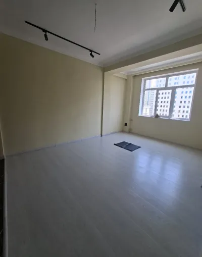 2-комн. квартира, 11 этаж, 56 м², Шохмансур