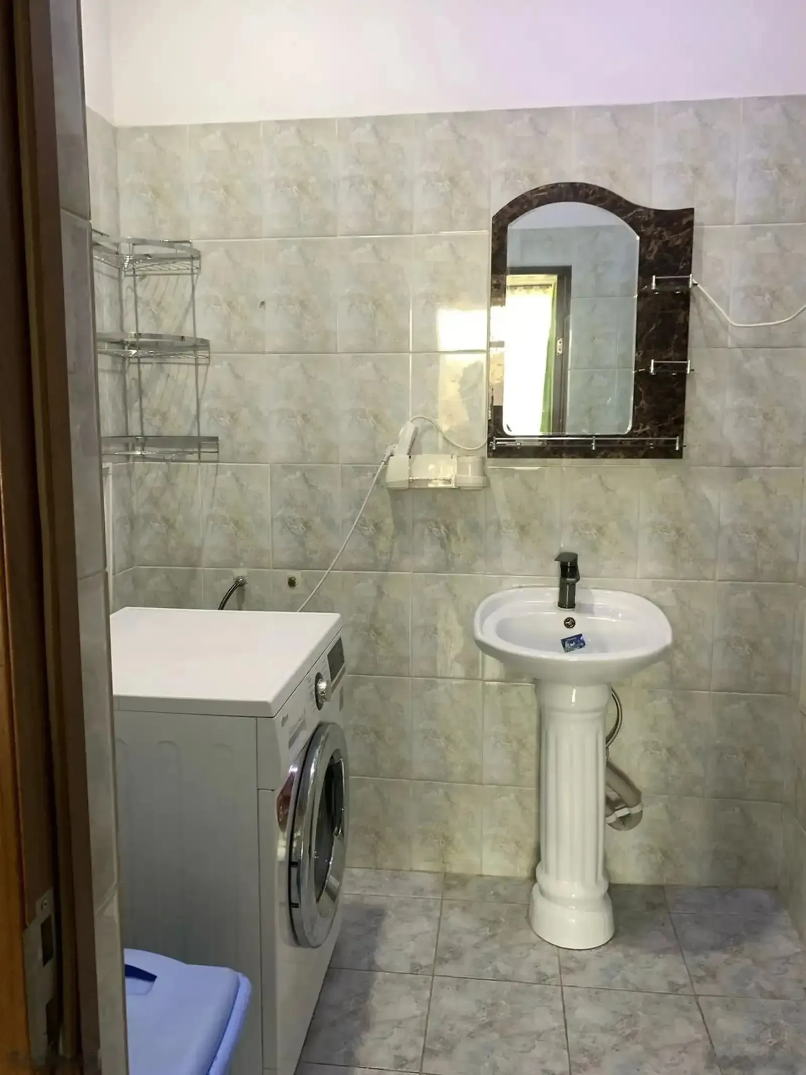 2-комн. квартира, 7 этаж, 101м², И.Сомони, ул.Фотех Ниязи 51, центр