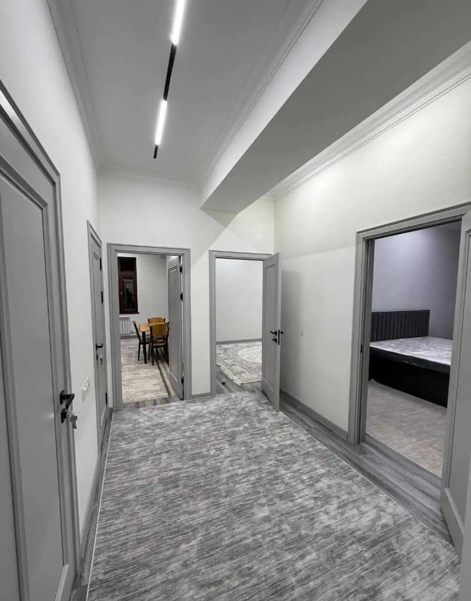 2-комн. квартира, 15 этаж, 95м², 82 Мкр