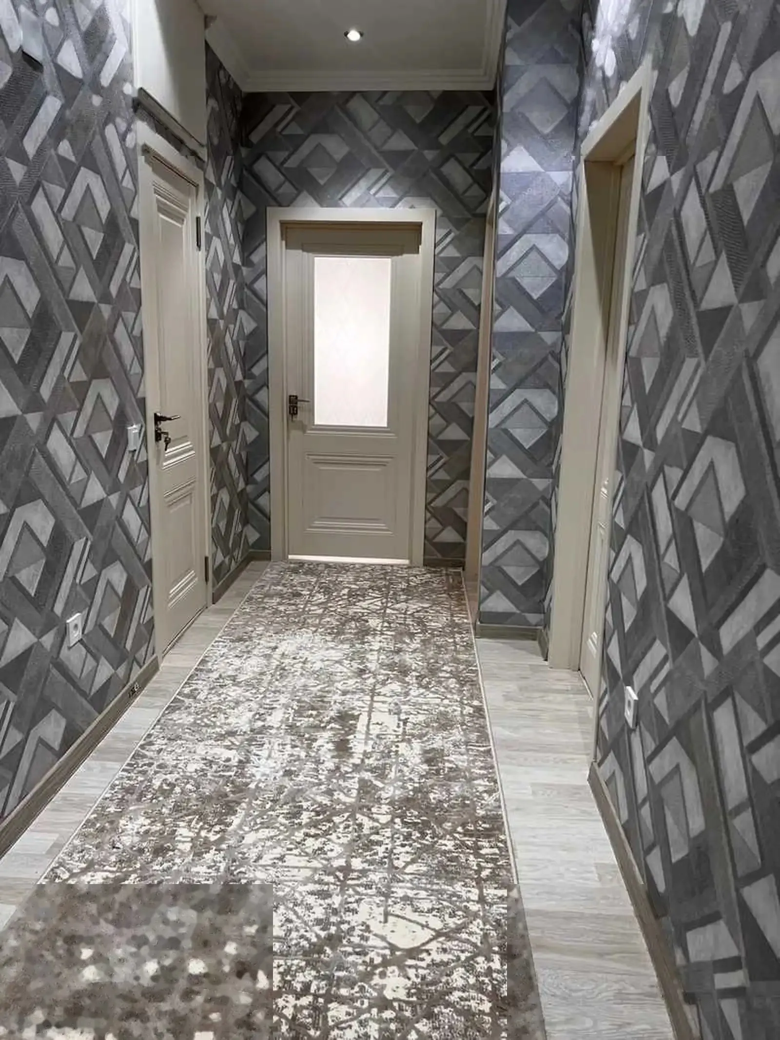 2-комн. квартира, 3 этаж, 60м², Шохмансур