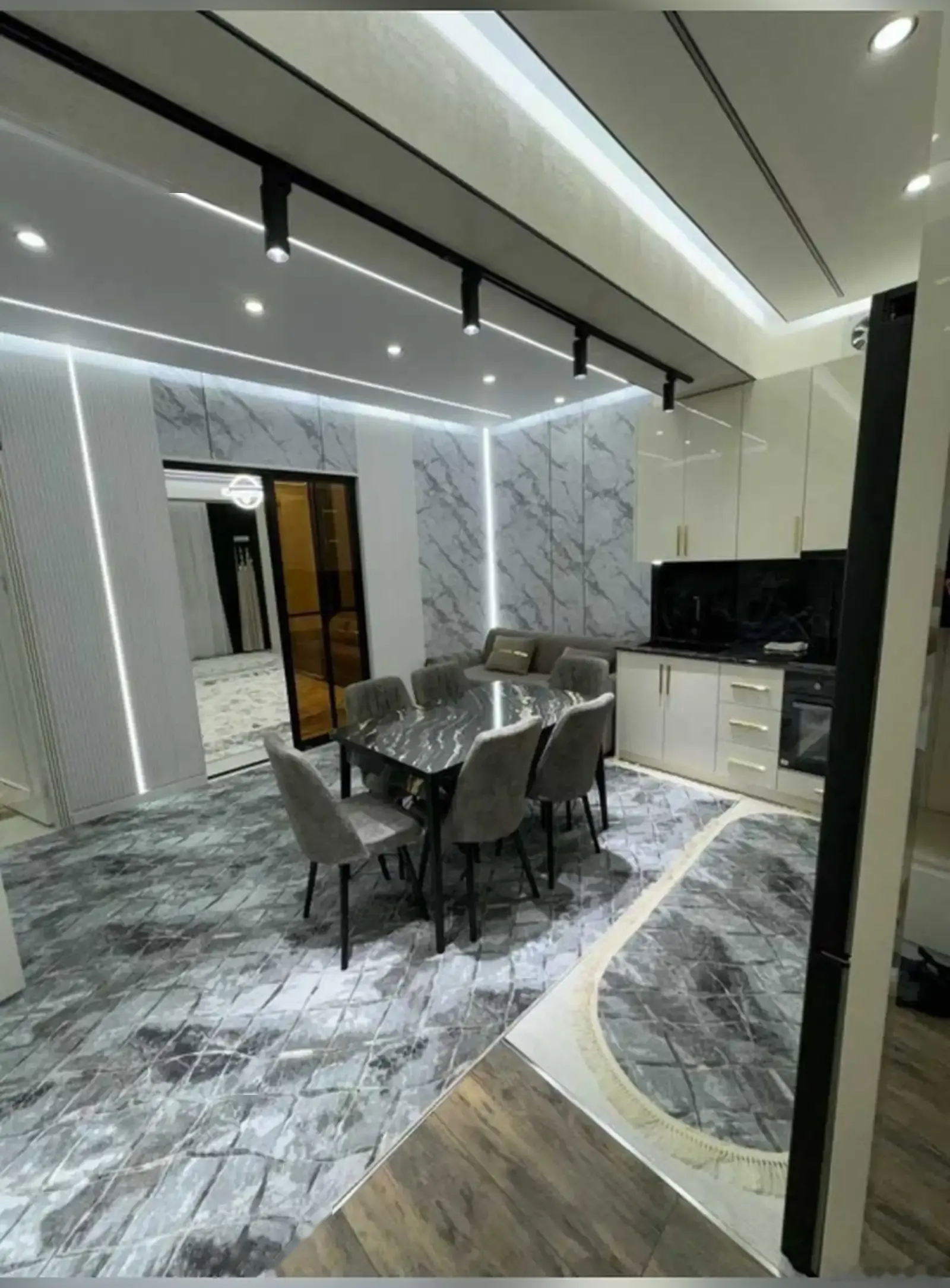 2-комн. квартира, 4 этаж, 70м², Шохмансур Пайкар
