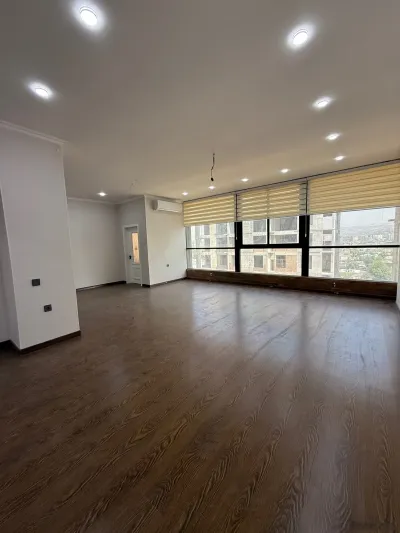 3-комн. квартира, 13 этаж, 140 м², Спартак, Алиф банк, УУР, Жасмин, Район Исмоили Сомони