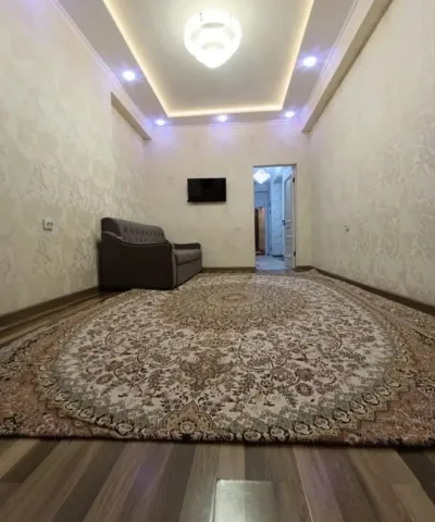 2-комн. квартира, 17 этаж, 67 м², Фирдавси