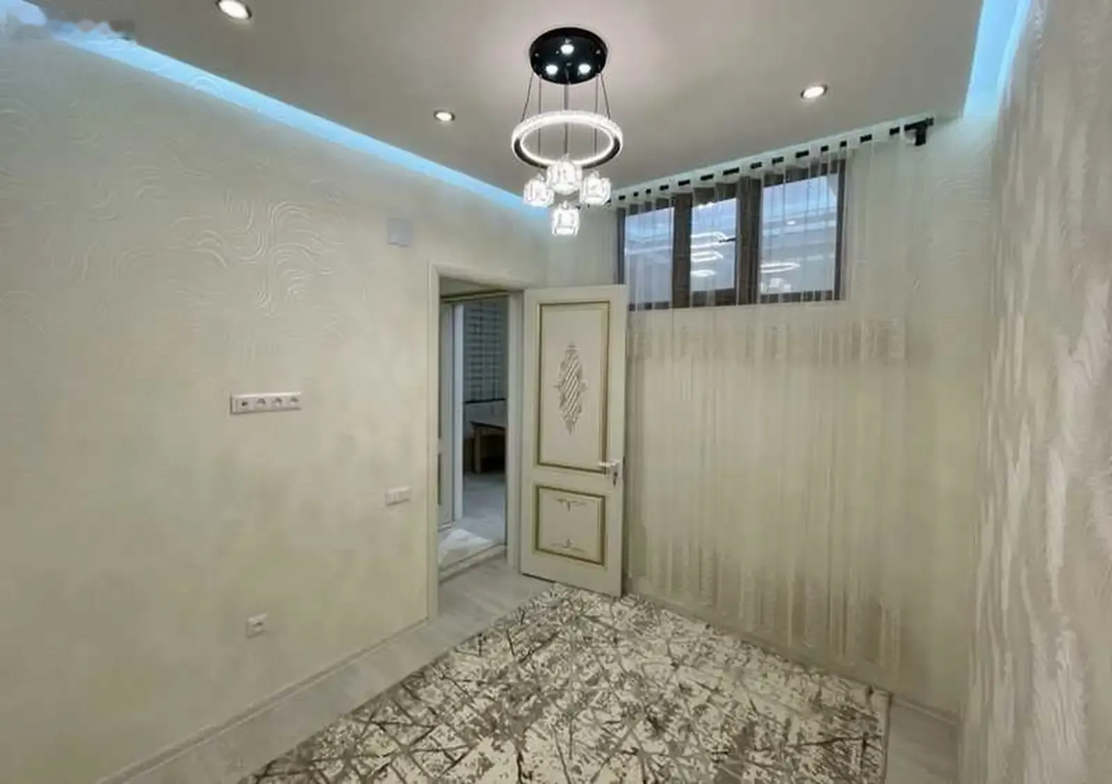 3-комн. квартира, 5 этаж, 105м², И. Сомонӣ, пеши Сафо