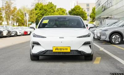 Geely Galaxy E8, 2025