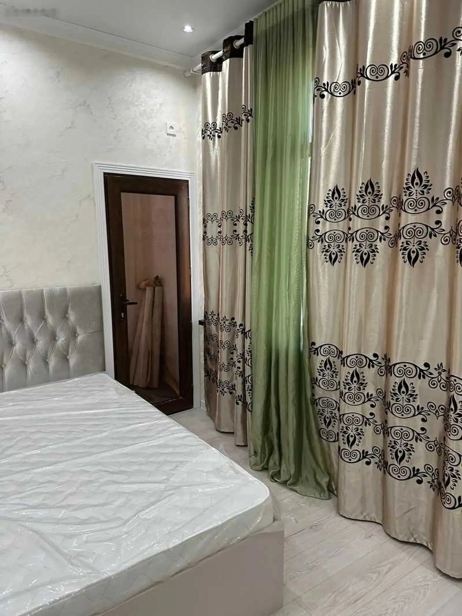 2-комн. квартира, 10 этаж, 80м², аэропорт