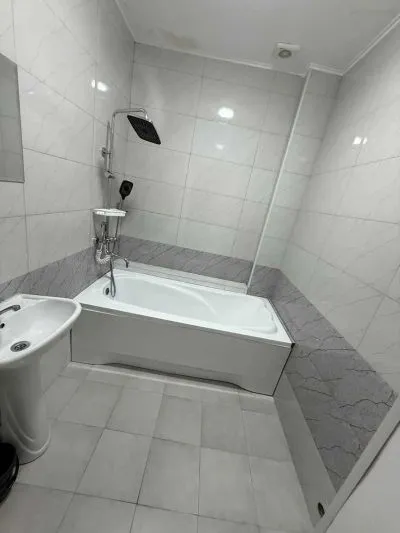 3-комн. квартира, 9 этаж, 130м², Шохмансур