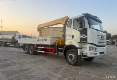 Кран манипулятор Faw XCMG 12T